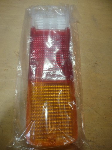 OEM 8155135061 Taillight Taillamp Lens LH or RH for Land Cruiser FJ40 BJ40 - Picture 3 of 3