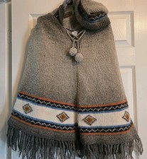 Vintage South American Wool Hooded Poncho W Fringe, Sz S