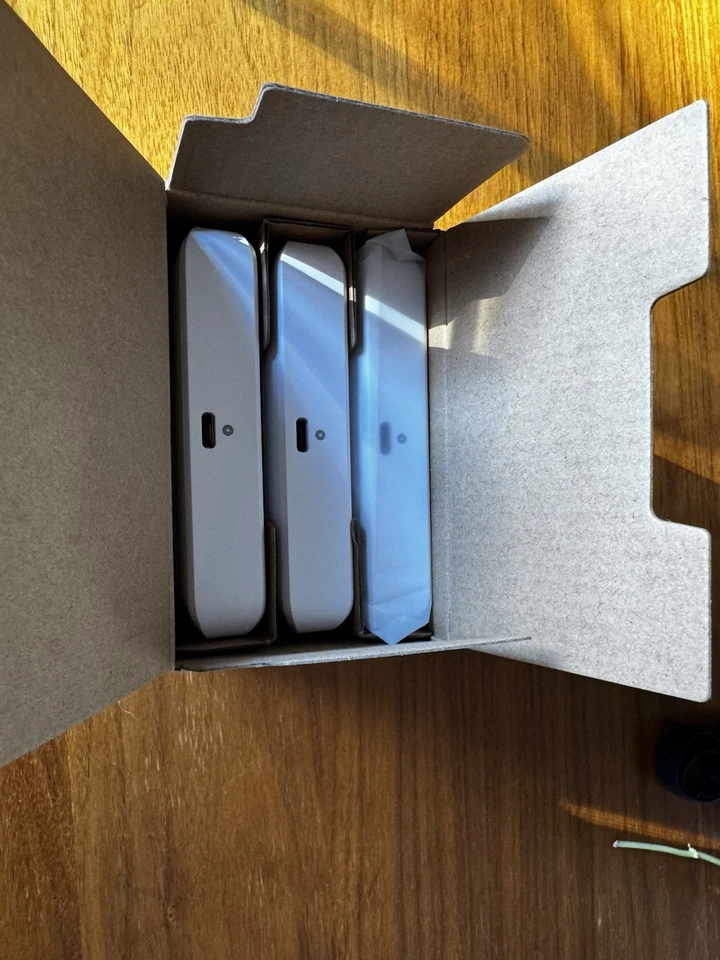 Ubiquiti UniFi Switch Flex Mini paquete de 3 Gigabit PoE administrado 10/100/1000 Foto 2 de 4