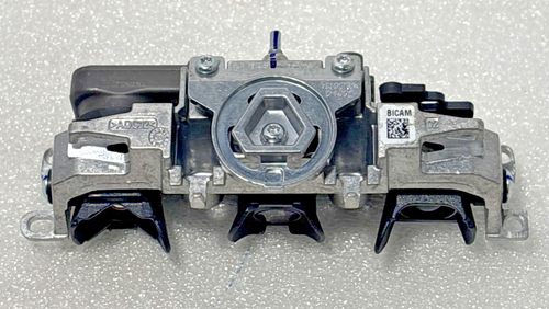 TESLA CYBERTRUCK FRONT WINDSHIELD FORWARD BI-CAMERA 2023 2024 1879037-01-F OEM - 第 1/5 張圖片