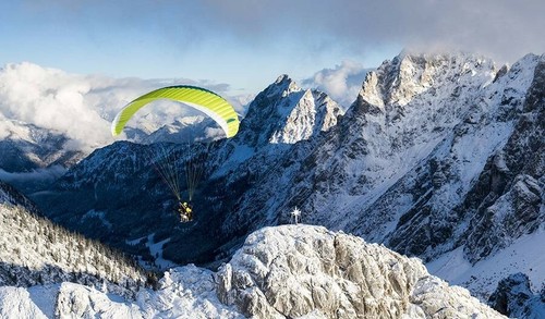 Miniplane Long Range Paramotor featuring the reliable Top 80 with 130cm ...