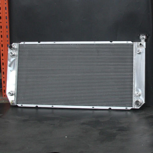 Radiador de 3 filas apto para Chevrolet C1500 2500 3500 K1500 2500 3500 R20 1994-00 5,7 L AT Foto 3 de 4