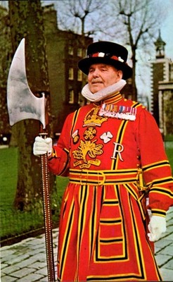 Vintage Tower of London Yeoman Warder Postcard by W.W. Roberts