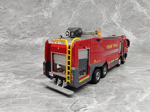 1/43 JIEDA FIRE Mercedes Fire Vehicle - Picture 5 of 7