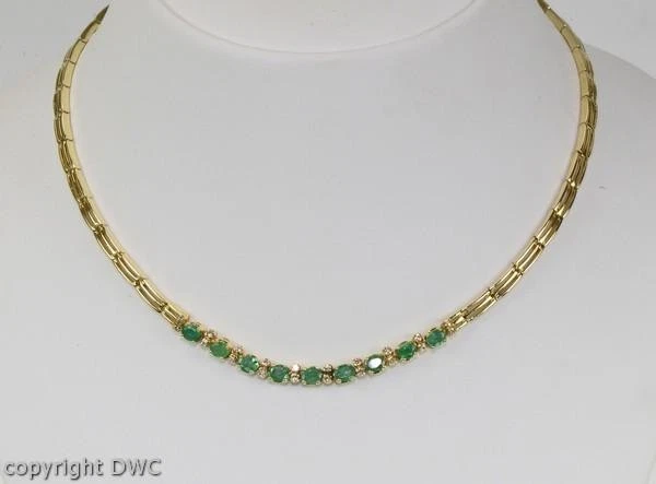 Hals Kette Collier mit Smaragd Brillant 18 Kt. 750 er Gold 42 cm Diamant  - Bild 1 von 4