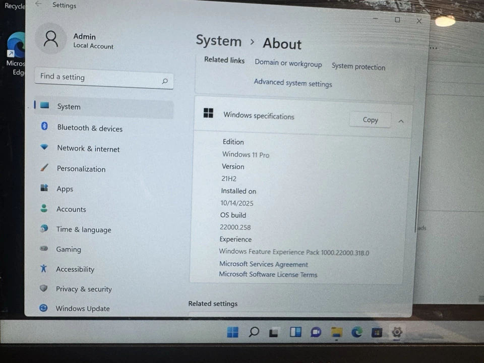 DELL INSPIRON 13 7370 | INTEL i5-8250U 1.6GHZ | 256GB | 8GB RAM |Windows 11 Pro Foto 3 de 4