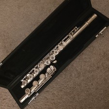 SALE Giardinelli GFL-10 (Haynes Amadeus 600/680) Flute Open Holes B Foot No HJ