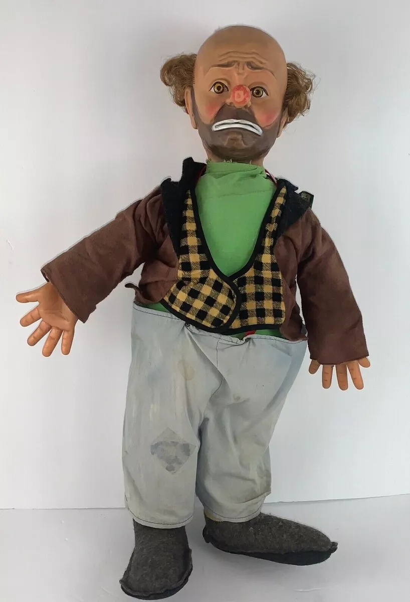 Willie the clown deals doll