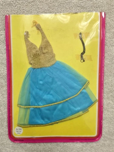 Vintage 1976 Superstar Barbie #9582 Best Buy Gold Blue Chiffon Gown Party Dress
