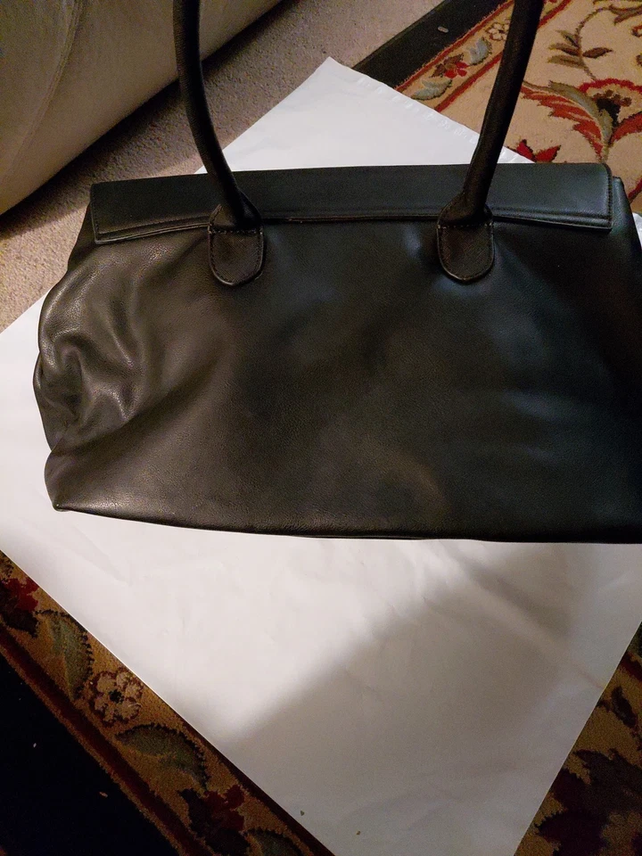 Versace 19v69 Italia Nicoletta Stingray Black Faux Leather Shoulder Tote Bag - Image 2 of 4