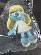 THE SMURFS Burger King Jr. 2024 SMURFETTE GIRL CHARACTER 3" PLASTIC TOY NEW