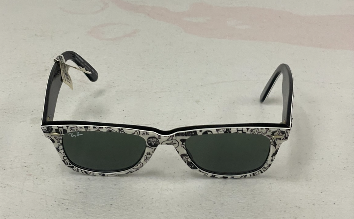 Ray-Ban Wayfarer Sunglasses Special Series 3 RB 2140 1047 5022