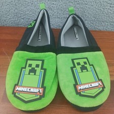 Minecraft Big Boys Green  Black Creeper Minecraft Slippers Size 4-5 Youth