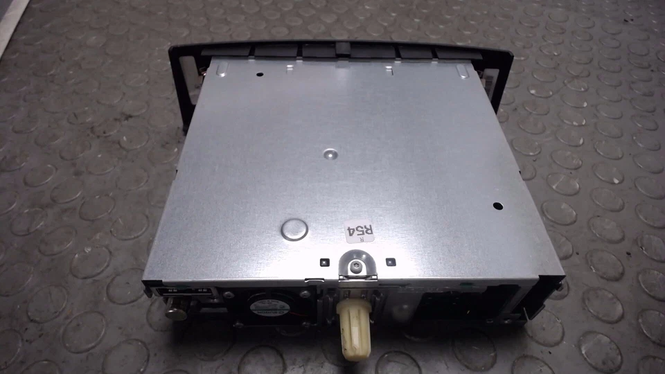 Radio Renault Laguna Grandtour 2.0 dCi G 8200796849T 12 Monate Garantie - Bild 3 von 4