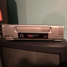 SANYO VHS Video Cassette Player and Recorder 4-Head