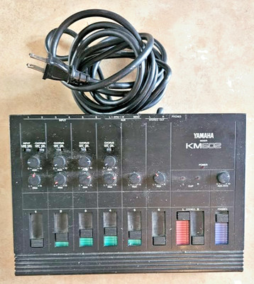 Yahama KM 502 Mixer - works - needs worked on