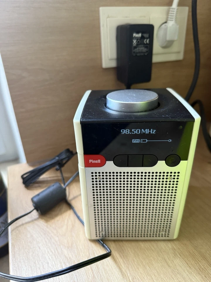 Pinell Go DAB/FM Radio