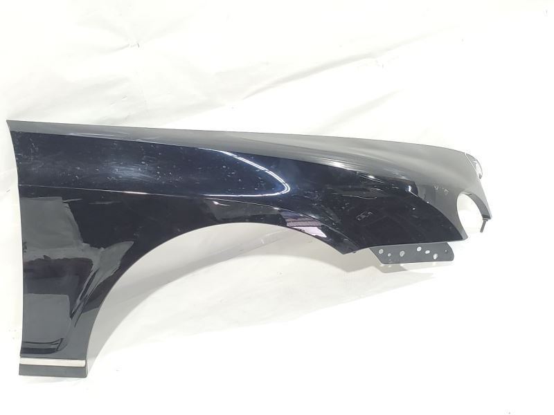 2007 Bentley Continental GTC OEM Front Right Fender Need Repair Damaged