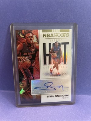 2019-20 Panini NBA Hoops Sekou Doumbouya Hot Signatures Auto RC #HR-SDM