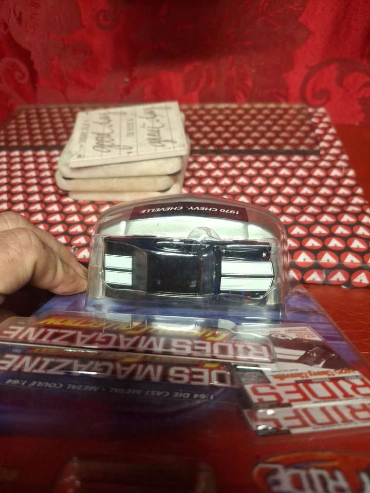 NUEVO 1970 '70 CHEVY CHEVELLE SS 454 RIDES MAGAZINE JOYRIDE RC2 DIECAST Foto 3 de 4