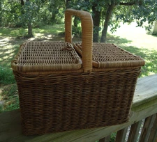 Wicker Picinic Basket Double Hinged Lids Handle Woven Fiber Rustic Country Decor