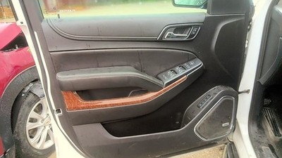 SUBCHEV15 2018 Front Door Trim Panel 2058889