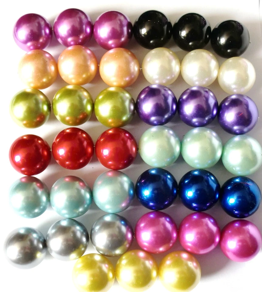 20pcs x 20mm / 10pcs x 24mm Faux Pearl Beads Large Sizes In 20 + Colours - Image 1 of 1