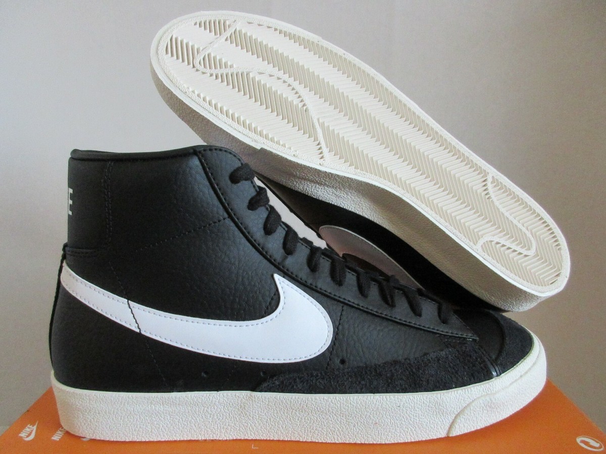 Nike Blazer Mid '77 VNTG ホワイト/ブラック Nike Blazer Mid '77 - Vintage White / Black – Kith
