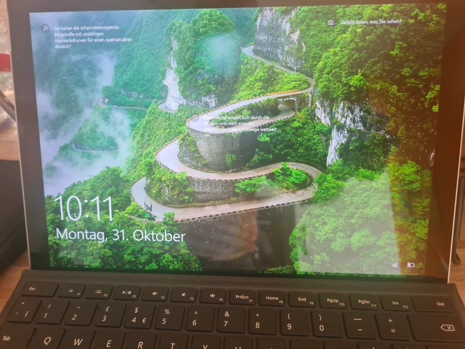 Microsoft Surface Pro 4 Notebook ,2 in 1 Intel i5-6300U - 2.4GHz, 4GB, 128GB SSD - Bild 4 von 4