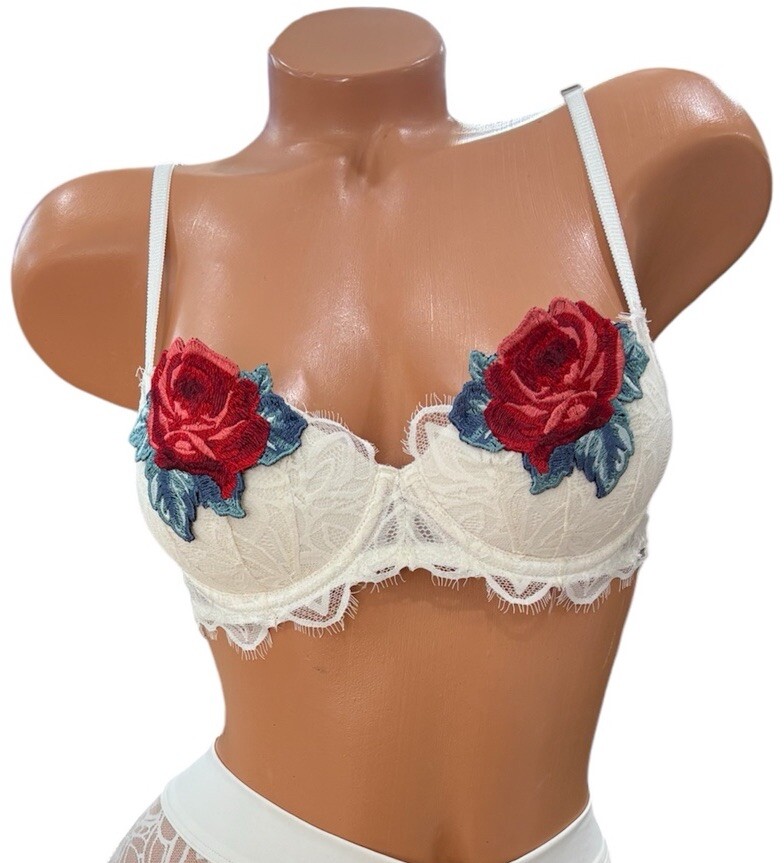 Victoria Secret PINK Date Push Up Bra Size 32B | eBay