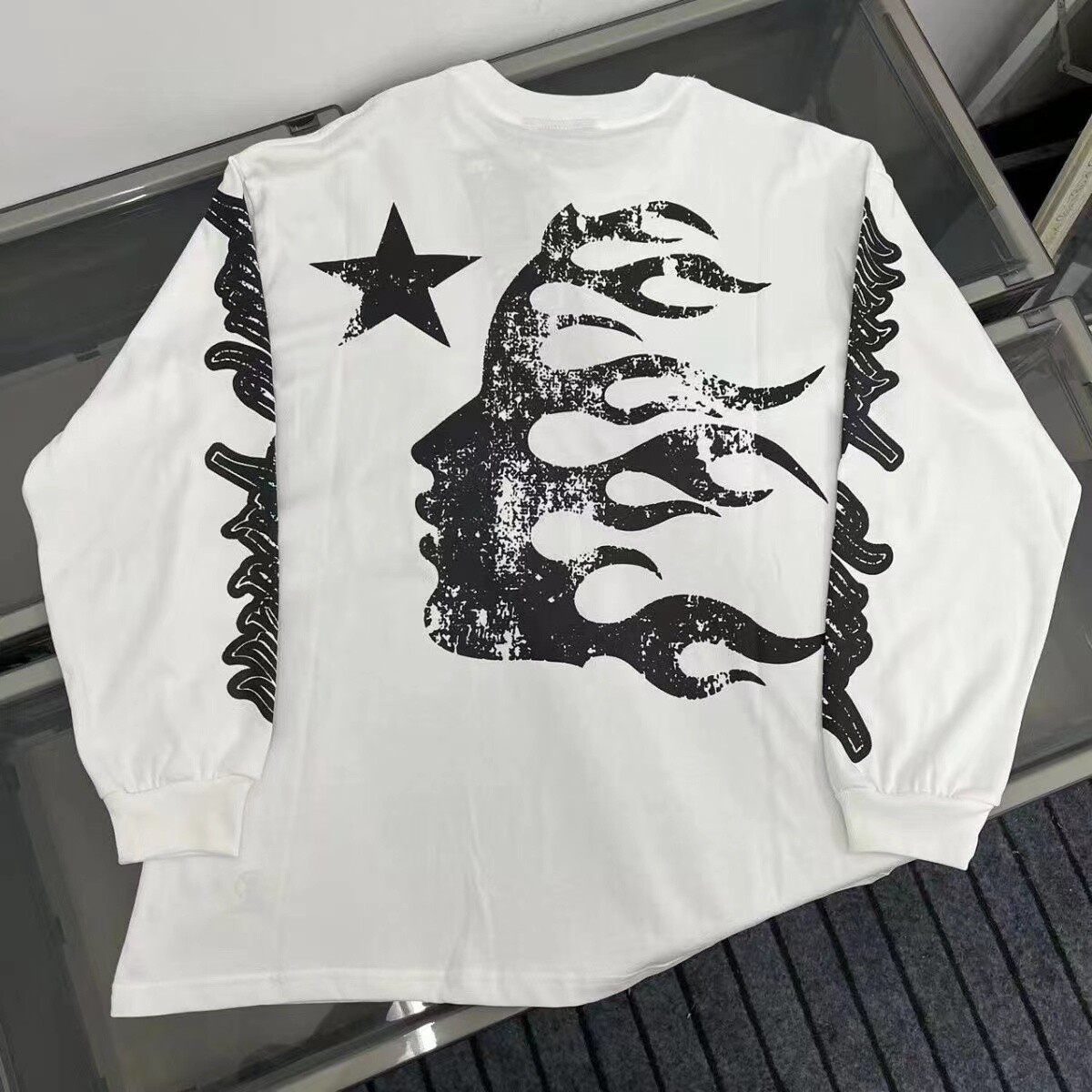 Hellstar Studios star Victory Thermal Large Logo Unisex Long Hellstar Studios star Victory Thermal Large Logo Unisex Long