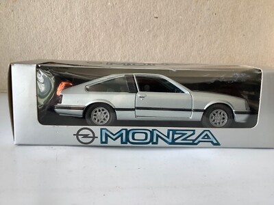  Die Cast Gama 2121 1:25 Opel Monza silber (DG118-31FL1/4)