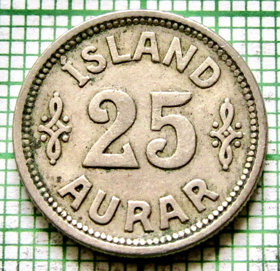 ICELAND CHRISTIAN X 1933 N GJ 25 AURAR Crowned Shield yes we combine postage - Image 2 of 4