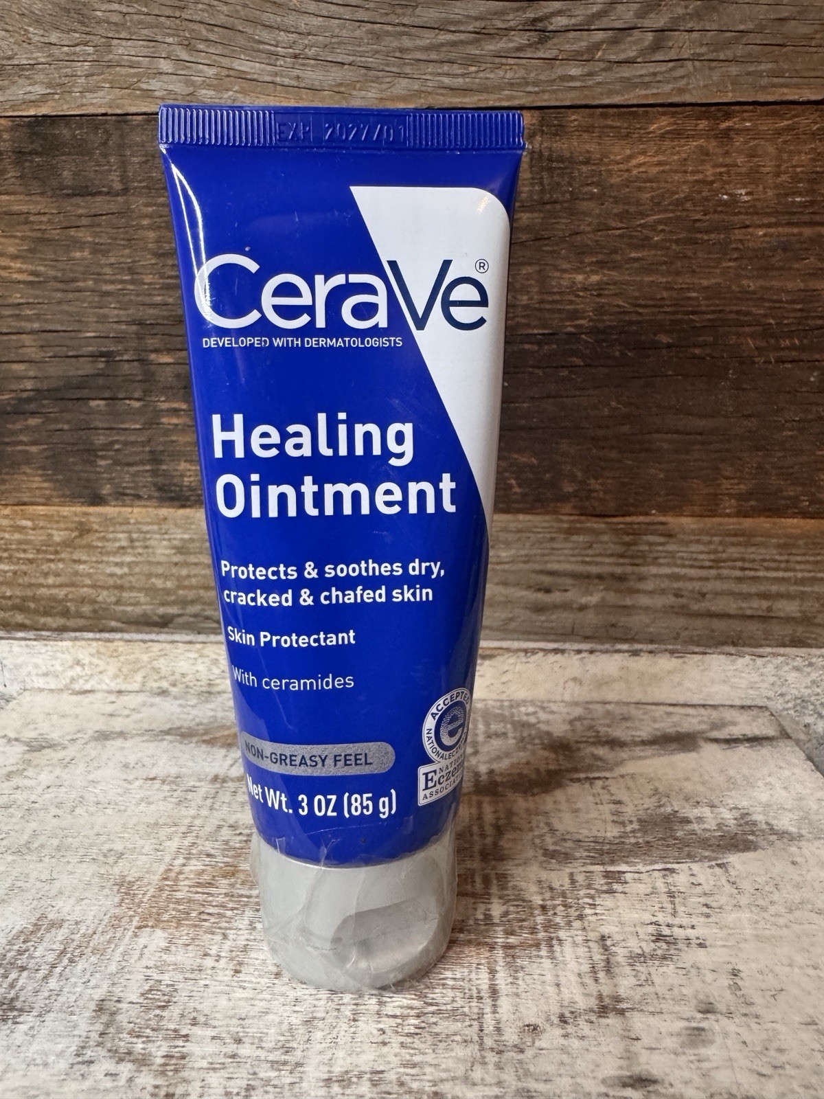 CeraVe Healing Ointment Skin Protectant 3 oz | For Cracked Dry Skin