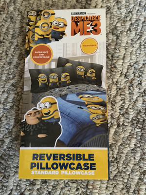DESPICABLE ME 3 MINIONS Boys Girls MICROFIBER REVERSIBLE Standard PILLOWCASE NIP