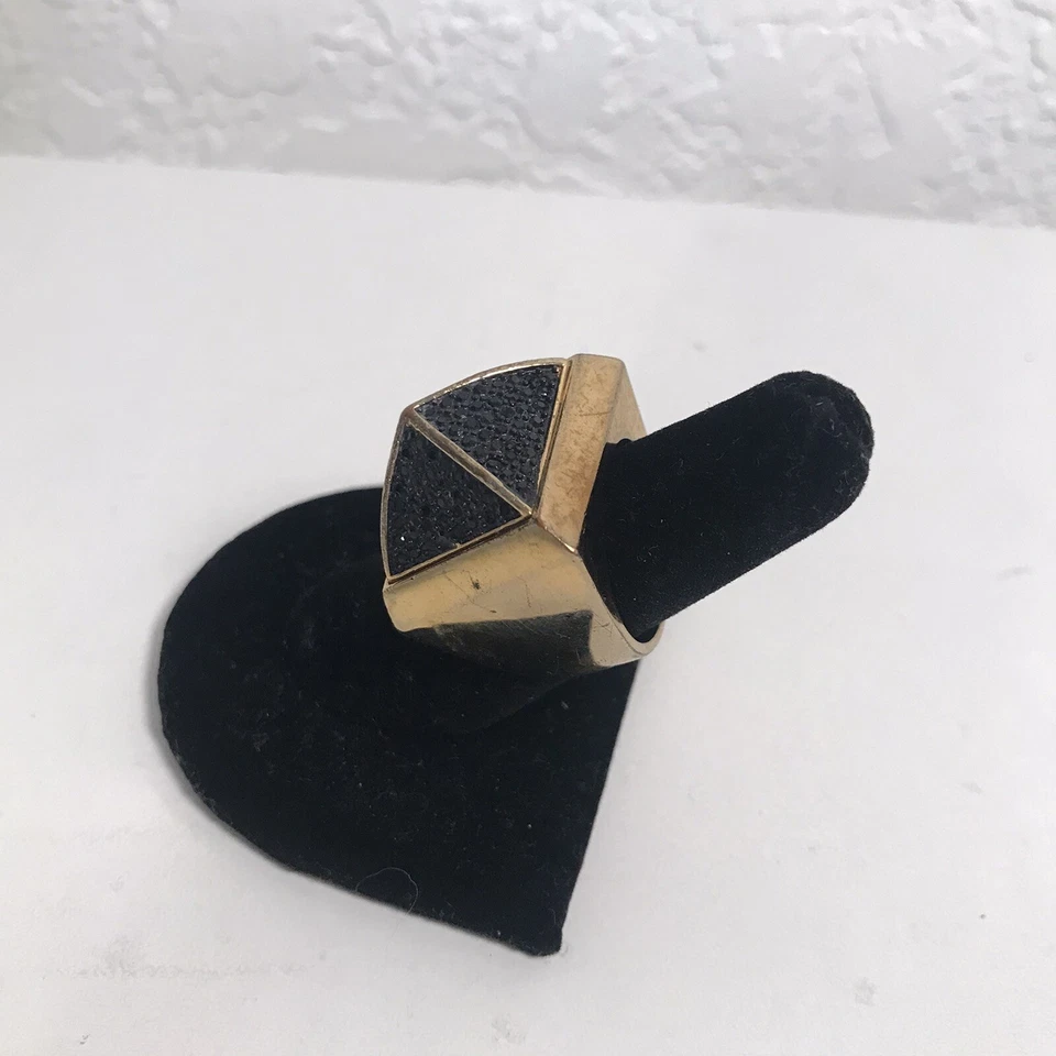 Anillo piramidal Michael Kors tono dorado cristal negro talla 7 grueso difícil de encontrar aturdidor Foto 4 de 4