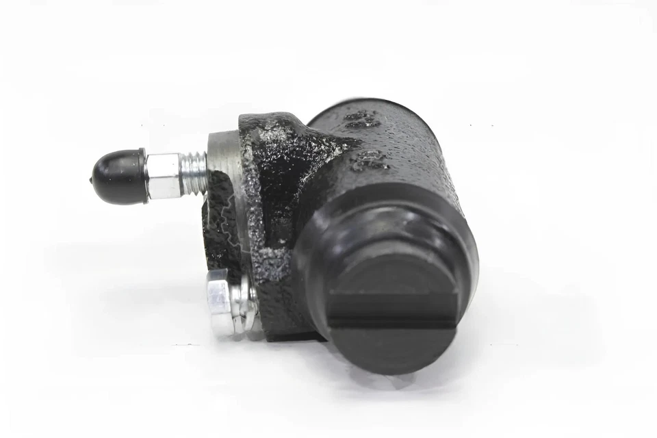 ЦИЛИНДР ТОРМОЗА ЗАДНЕГО КОЛЕСА 2101-3502040-10 LADA 2101, 2102, 2103, 2106 Riva Niva - Изображение 2 из 3