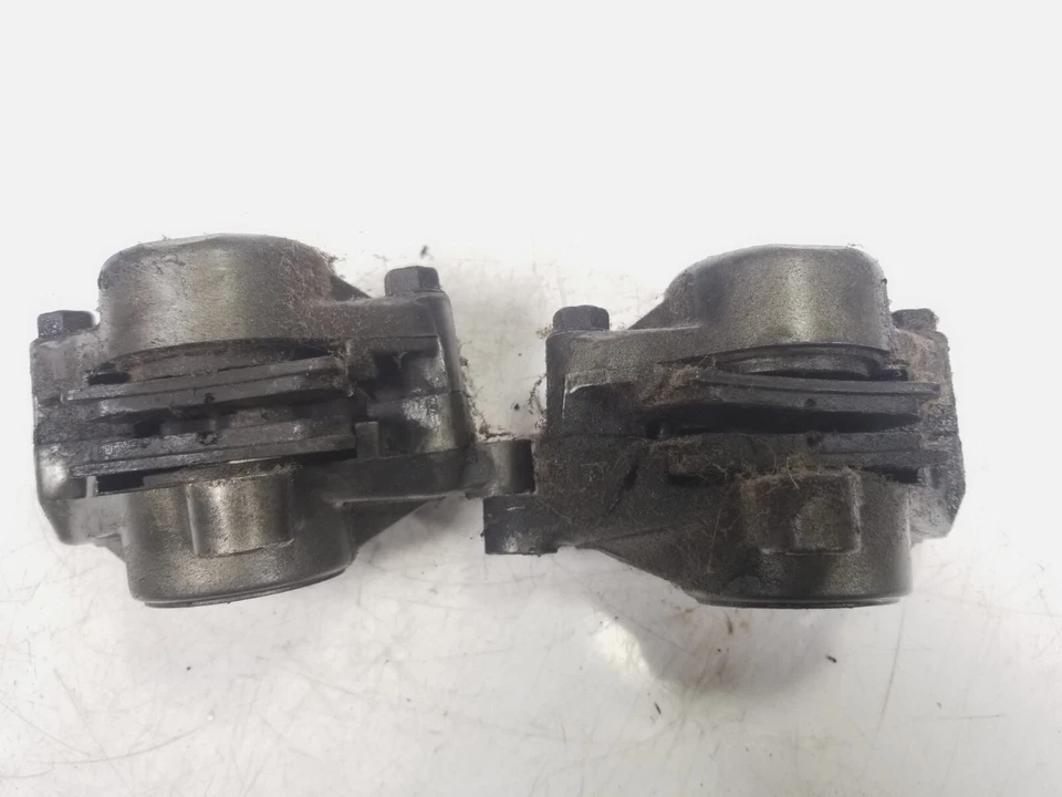 Yamaha FJ1200 Front Brake Calipers Left & Right Pair Free Shipping - Image 3 of 4