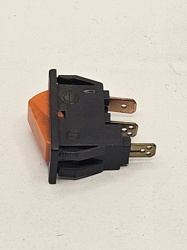 INTERRUTTORE 3 PIN ON OF Rocker Switch 50W 12V NOS colore arancione marca DELKE - 第 16/17 張圖片