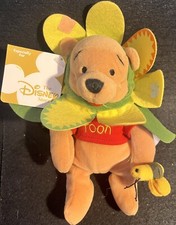 DISNEY STORE DS USA 2000 New Flower POOH with Bumble Bee 8" Bean Bag Plush MWMT