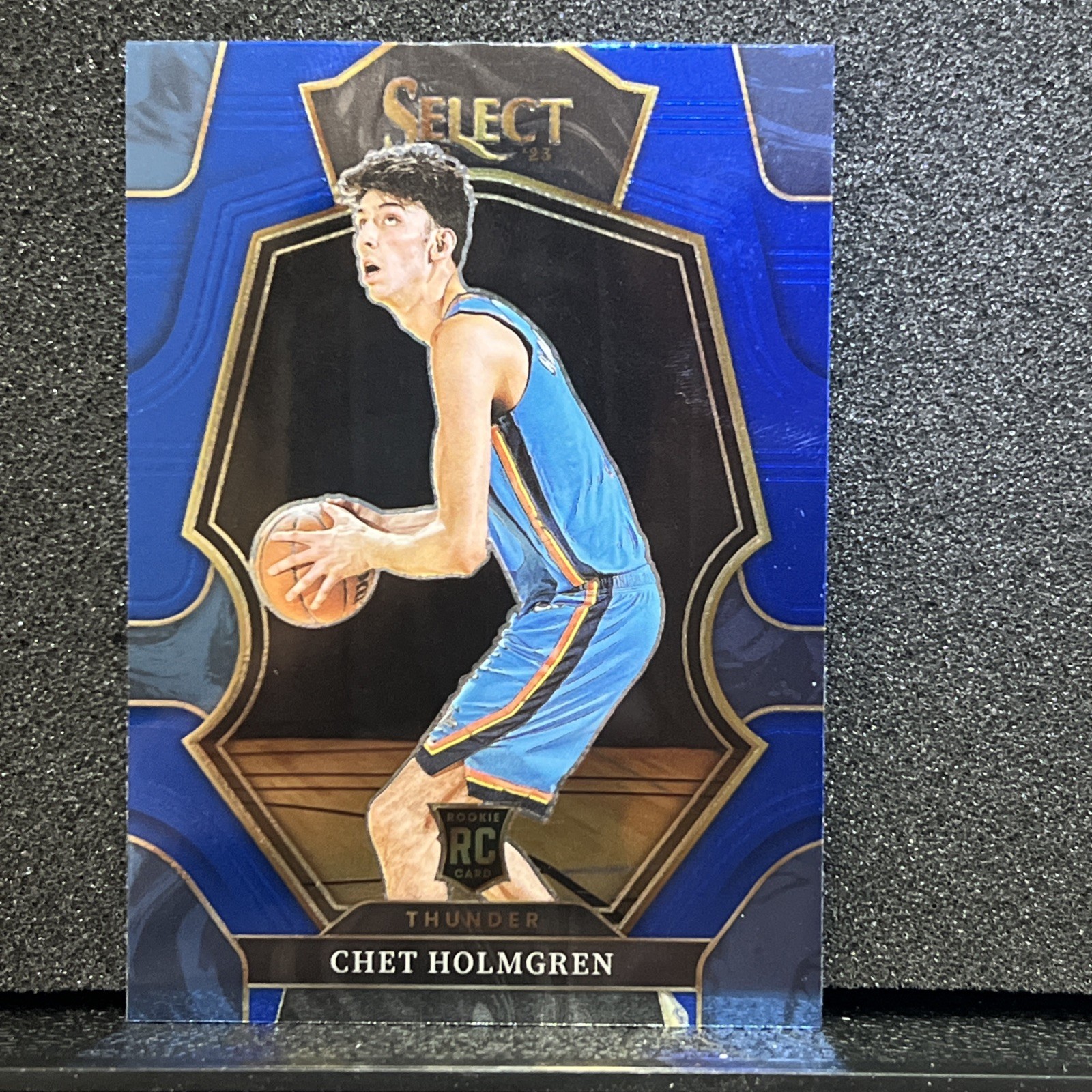 2022-23 Panini Select -Premier Level Blue Prizm #196 Chet Holmgren (RC) GRADABLE