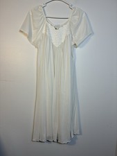 vintage miss elaine nightgown Satin Sz M Off White Flutter Sleeve Slip