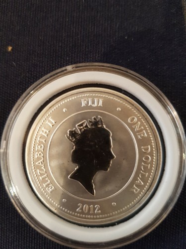 1/2oz 2012 Fiji Taku Silver Coin .999 in Capsule - Picture 2 of 2