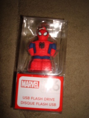 MARVEL 16 GIGIBYTE USB FLASH DRIVE