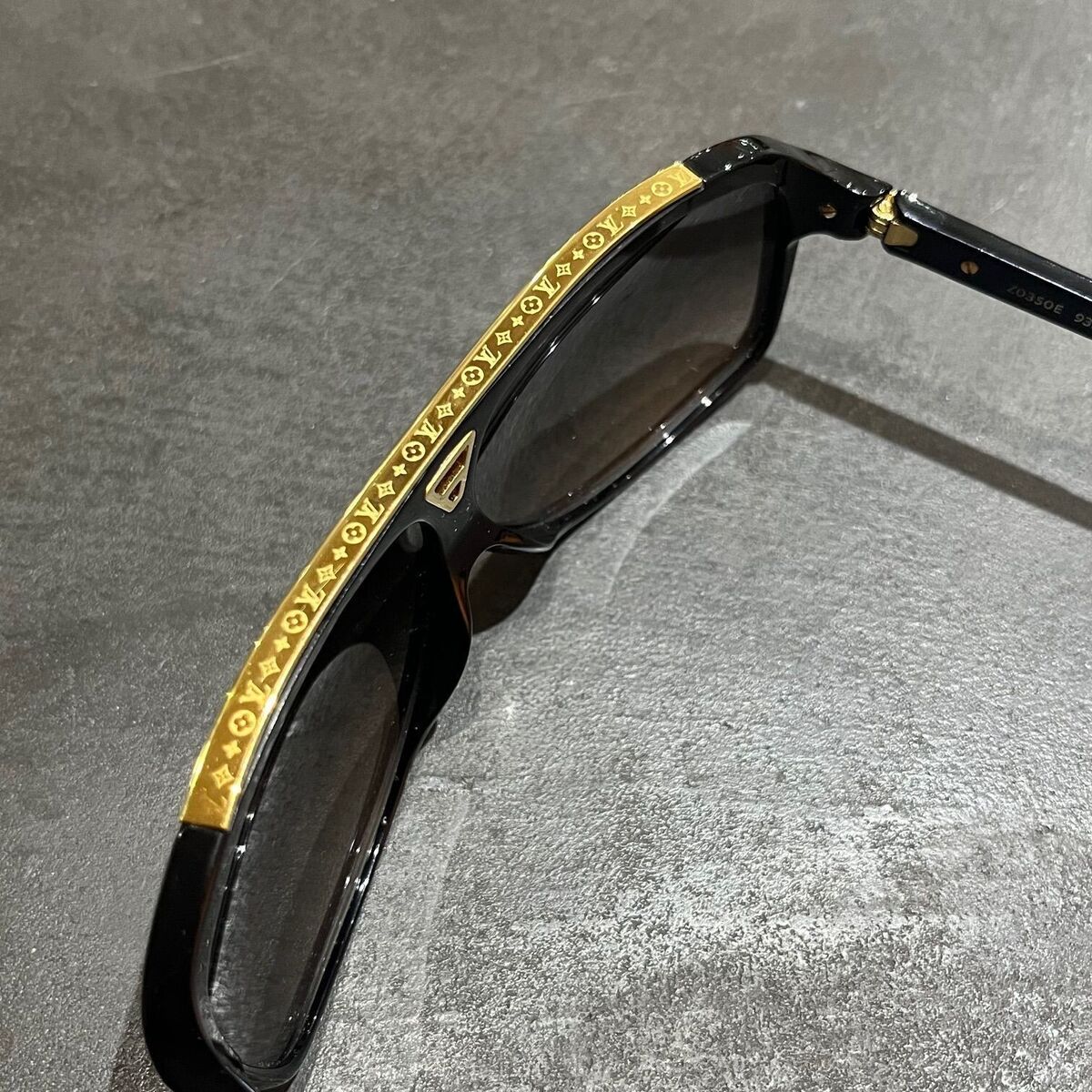 Louis Vuitton Evidence Sunglasses Black Gold Monogram Mens Louis Vuitton Evidence Sunglasses Black Gold Monogram Mens