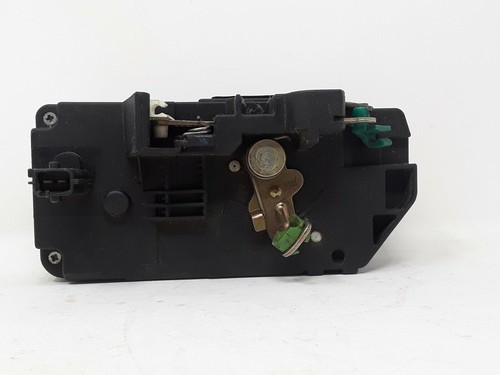 01 02 03 04 05 SATURN LW300 Wagon 3.0 RIGHT REAR DOOR LOCK LATCH OEM 1112-29 - Picture 5 of 6