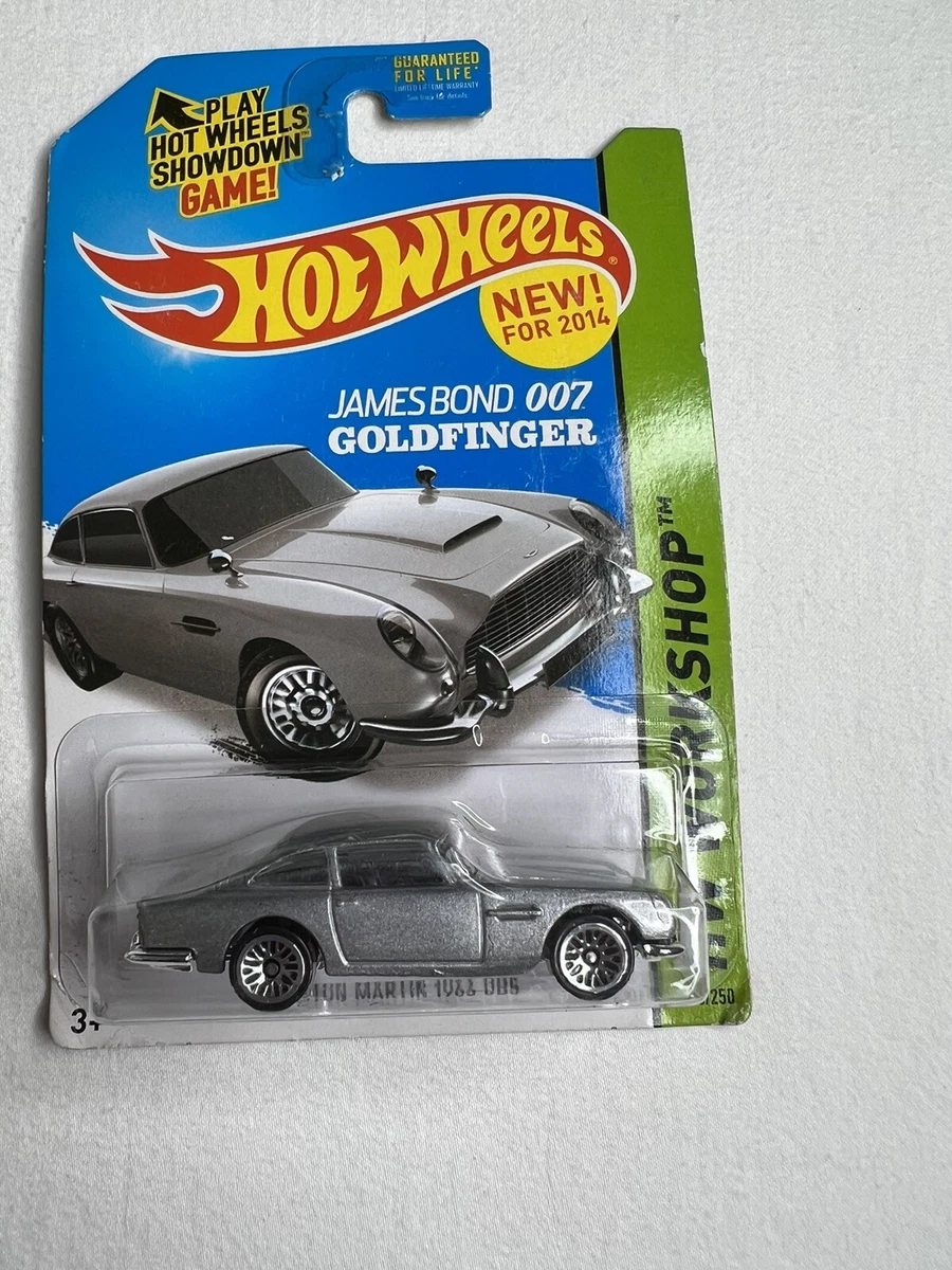 Hot Wheels HW Workshop 2014 ASTON MARTIN 1963 DB5 SILVER #200/250