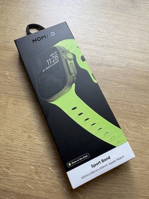 NOMAD Sportarmband für Apple Watch 49 mm, 46 mm, 45 mm Glow - Neu und UVP