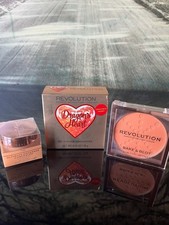 Makeup Revolution Beauty Bundle New Concealer...