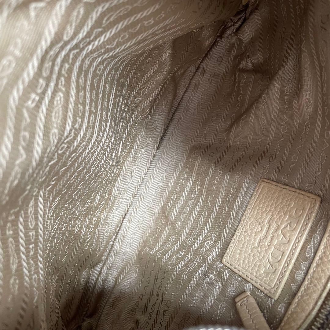 Item PRADA Shoulder Bag Half Moon Leather Beige White Tag thumbnail 12